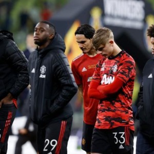 林良锋：就事论事话决赛，奥莱何止无能